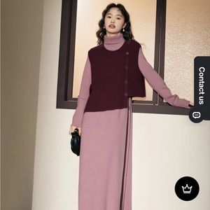 Kuose dress and sweater set. Size M. New with tags.